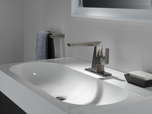 Delta 543-KS-PR-LPU-DST Trillian Single Handle Bathroom Faucet, Lumicoat Black Stainless