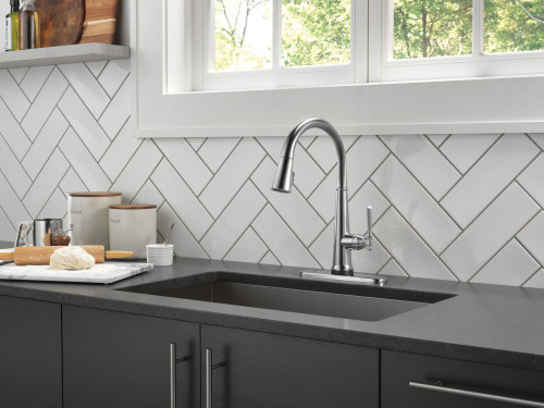 9182T-AR-PR-DST Emmeline Single Handle Pull Down Kitchen Faucet with Touch2O Technology, Lumicoat Arctic Stainless