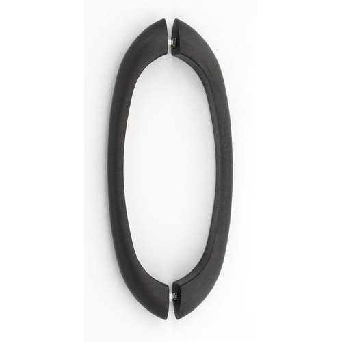 Back-to-Back Pull Modern in Barcelona