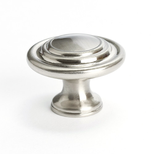 Knob 1-5/16" Ring Design in Brushed Nickel