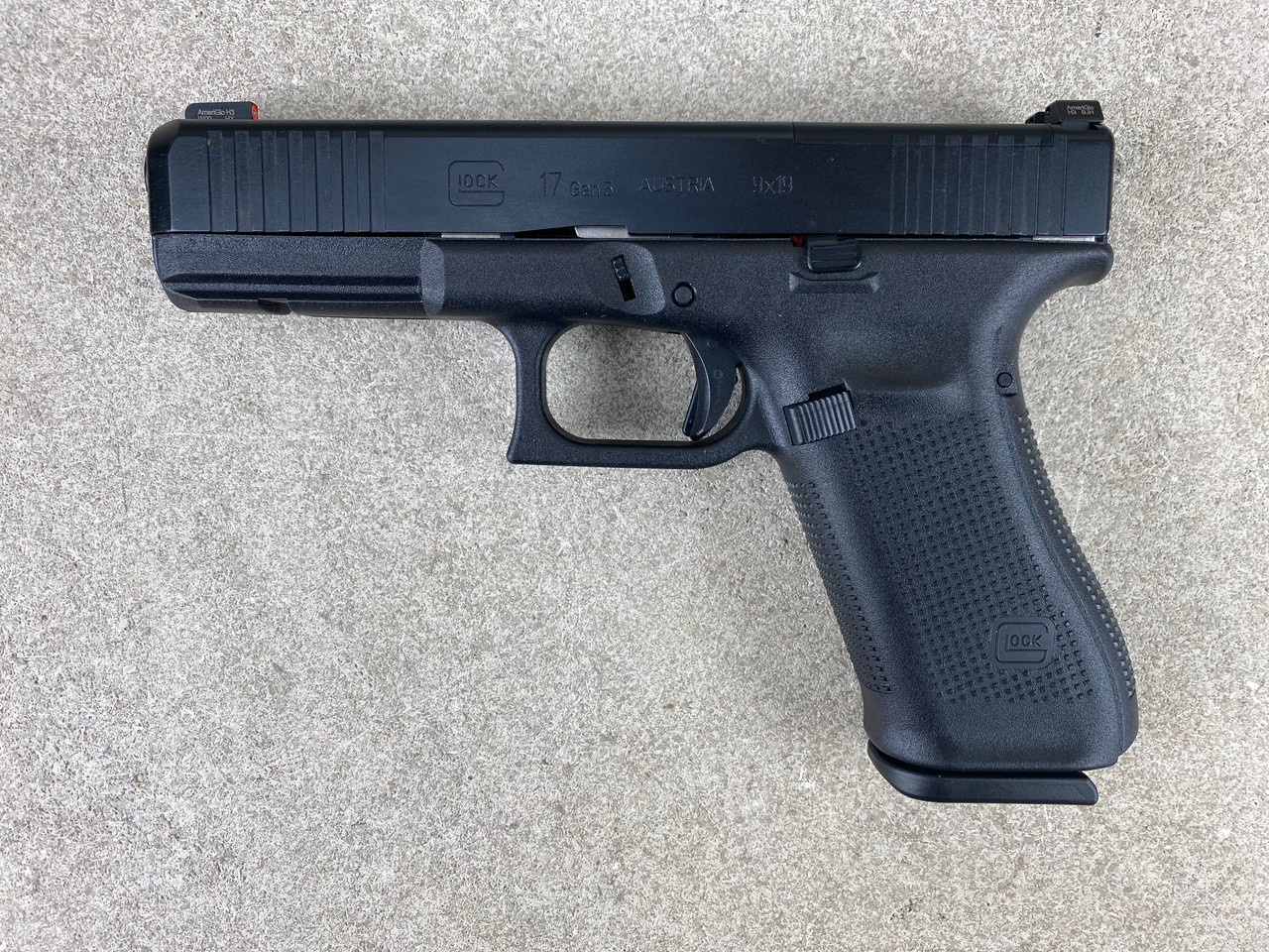 PD Trade, Glock 17 Gen5 MOS, 9mm, Bold Night Sights