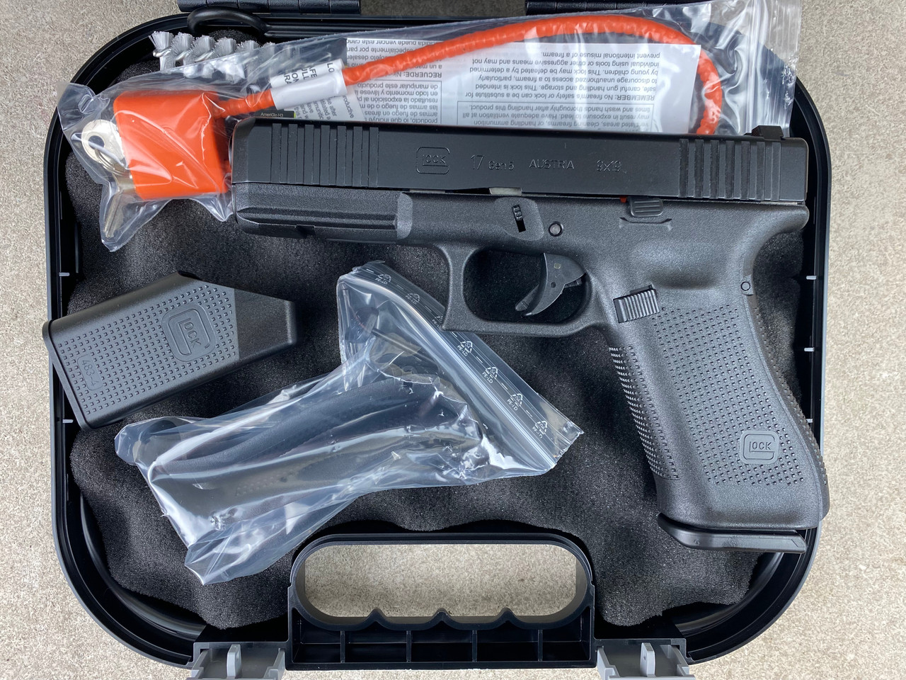 PD Trade, Glock 17 Gen5 MOS, 9mm, Bold Night Sights