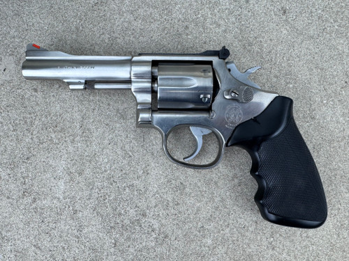 PD Trade Smith & Wesson 67-2 38 Special Stainless 6 Shot Revolver.