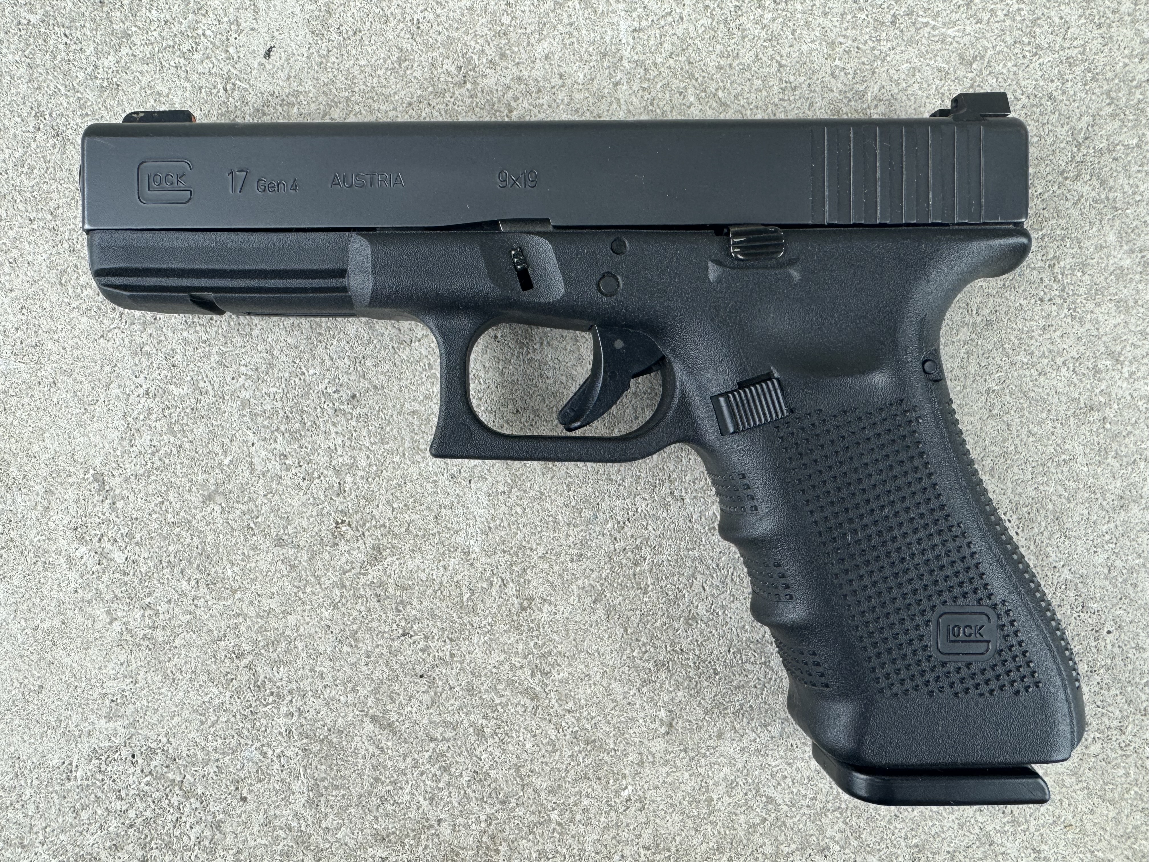 B9B112EF-DC79-406C-BFC6-