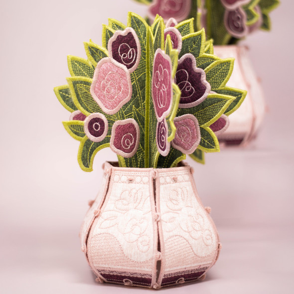 Freestanding Tabletop Bouquet