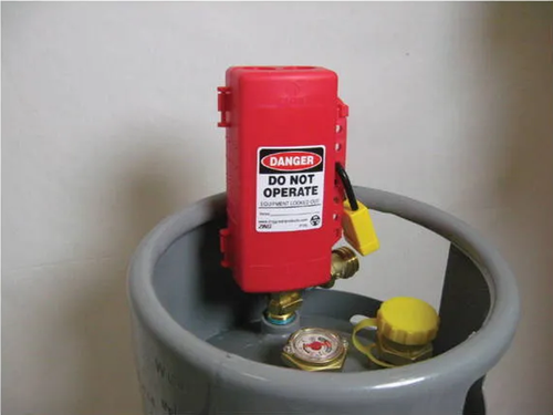 ZING 7294 Universal Plug Cylinder Lockout being used on a cylinder