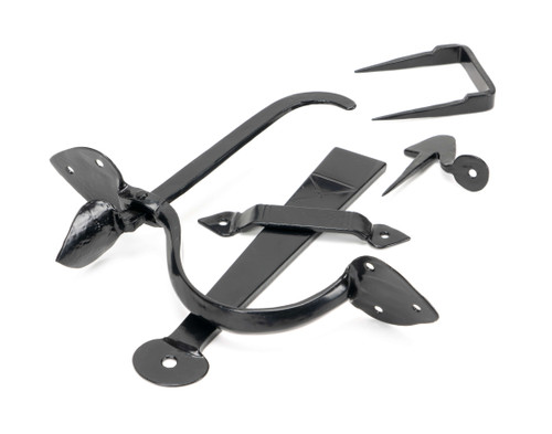 From The Anvil Gothic XL Thumblatch - 216mm - Black