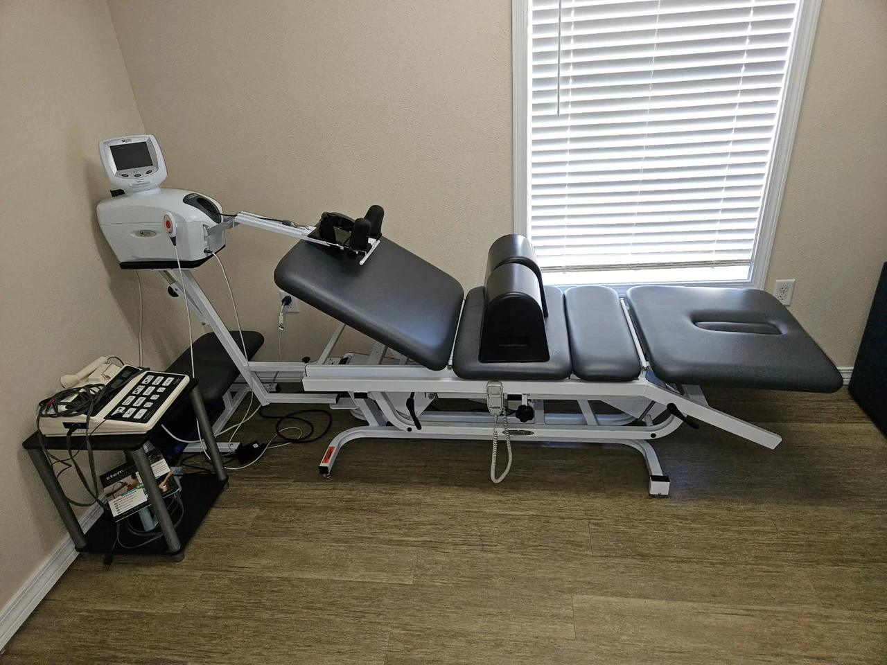 Used  Chattanooga DTS Decompression Table for sale 