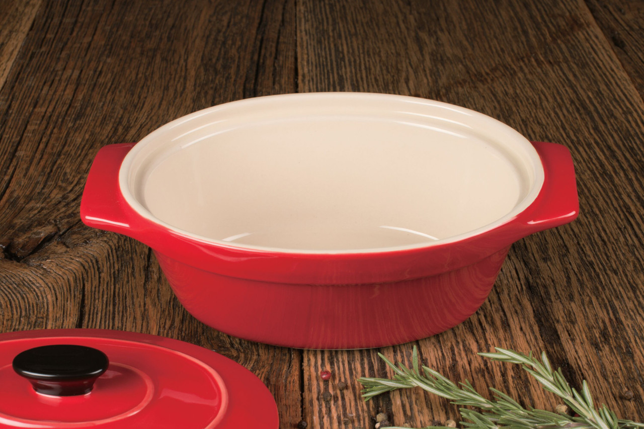 Crock-Pot Red 2-Piece Ceramic Casserole Dish in the Bakeware