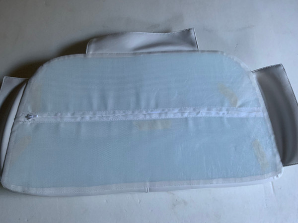 220 CC console bottom cushion