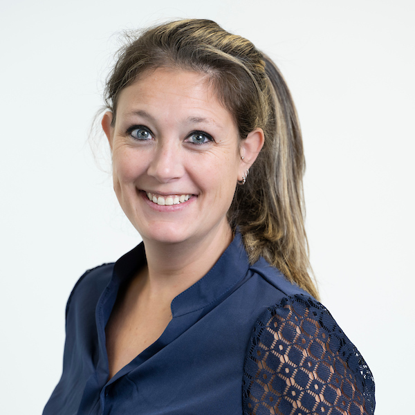 Lonneke Giele