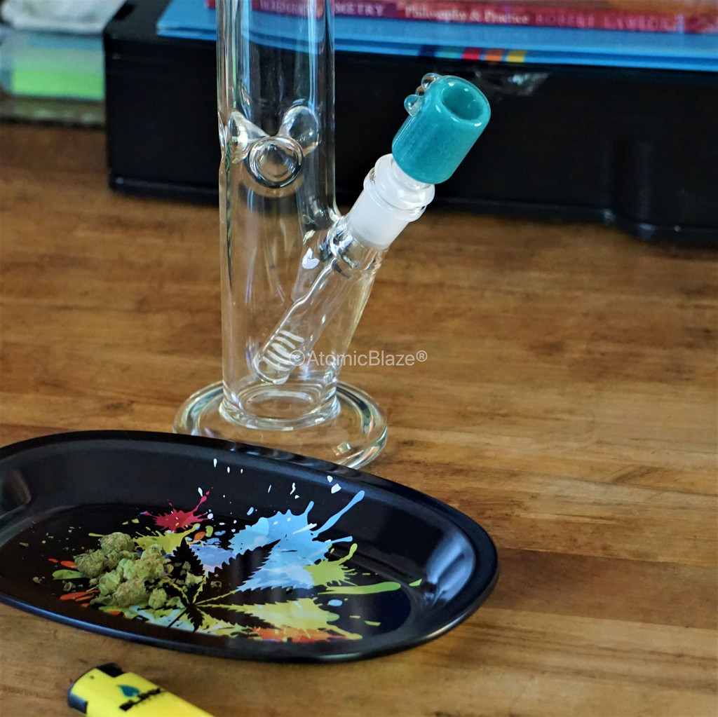 Save on small glass bongs and bubblers Colorful 14mm Glass Bowls from Atomic Blaze Smoke Shop! Colorful 14mm glass bowls come in red, blue, yellow, orange, teal.