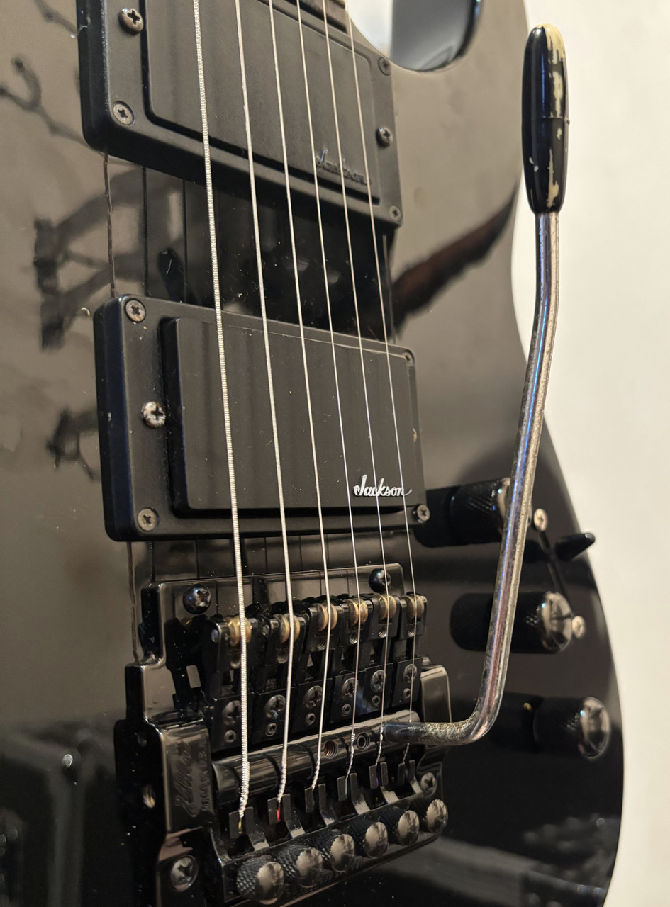 Charvel by Jackson Model 5 Kahler - Made in Japan 1987 - bmusic