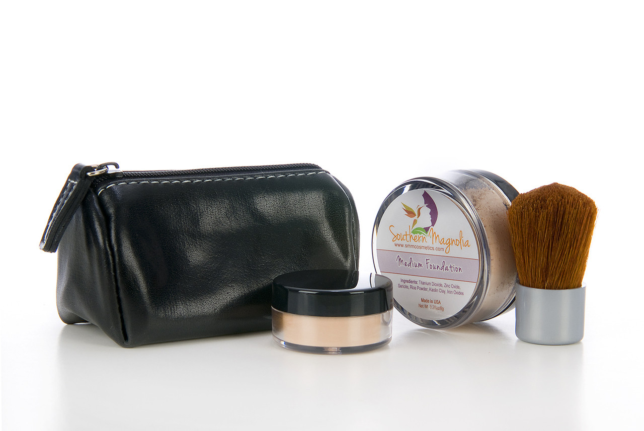 On-The-Go Quick Fix Mineral Kit Kabuki Pouch| SMM Cosmetics