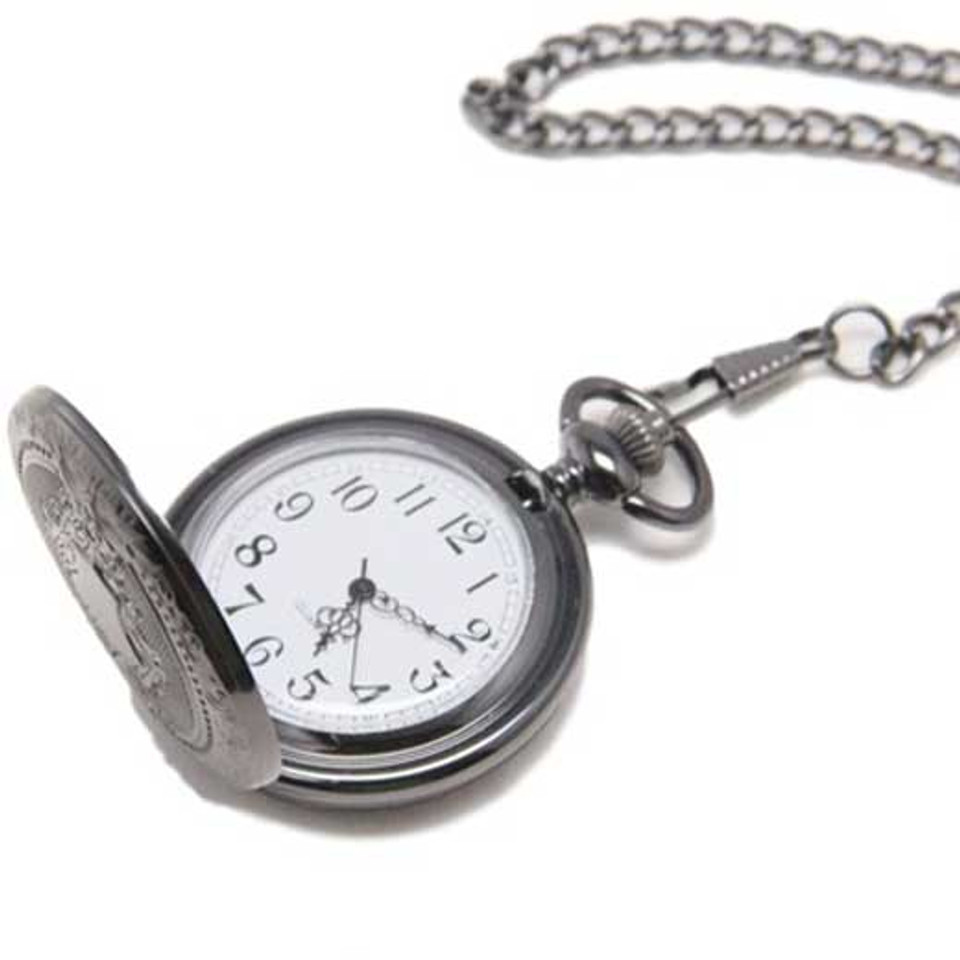 Looking For Original and Sophisticated Gift Options - Engraved Pocket Watches Looking For Original and Sophisticated Gift Options - Engraved Pocket Watches