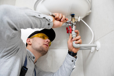 Stop Overpaying for Hot Water: Hidden Costs of Traditional Water Heaters in 2026