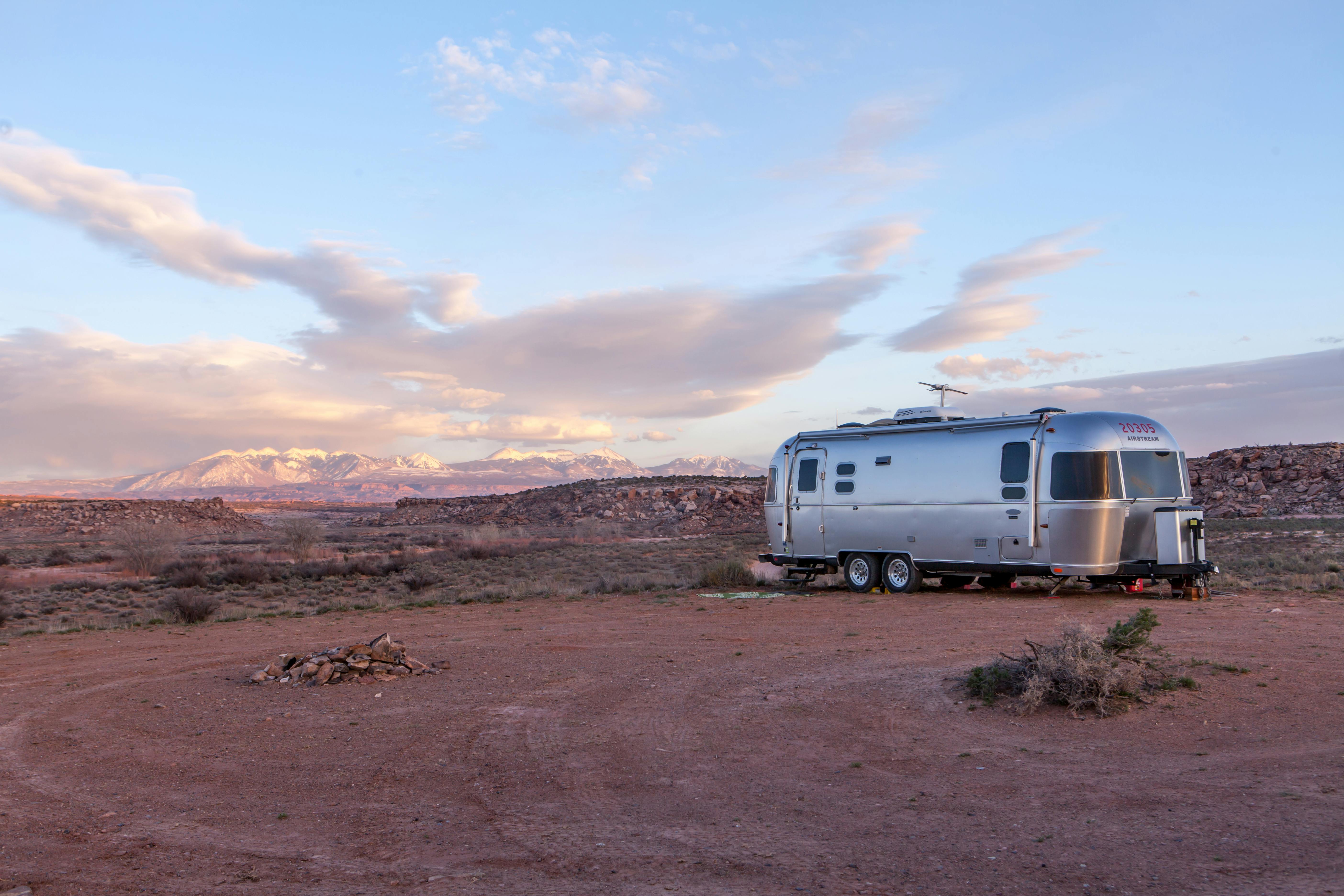 Off-Grid Living in 2025: Why Portable Tankless Water Heaters Are a Game-Changer 