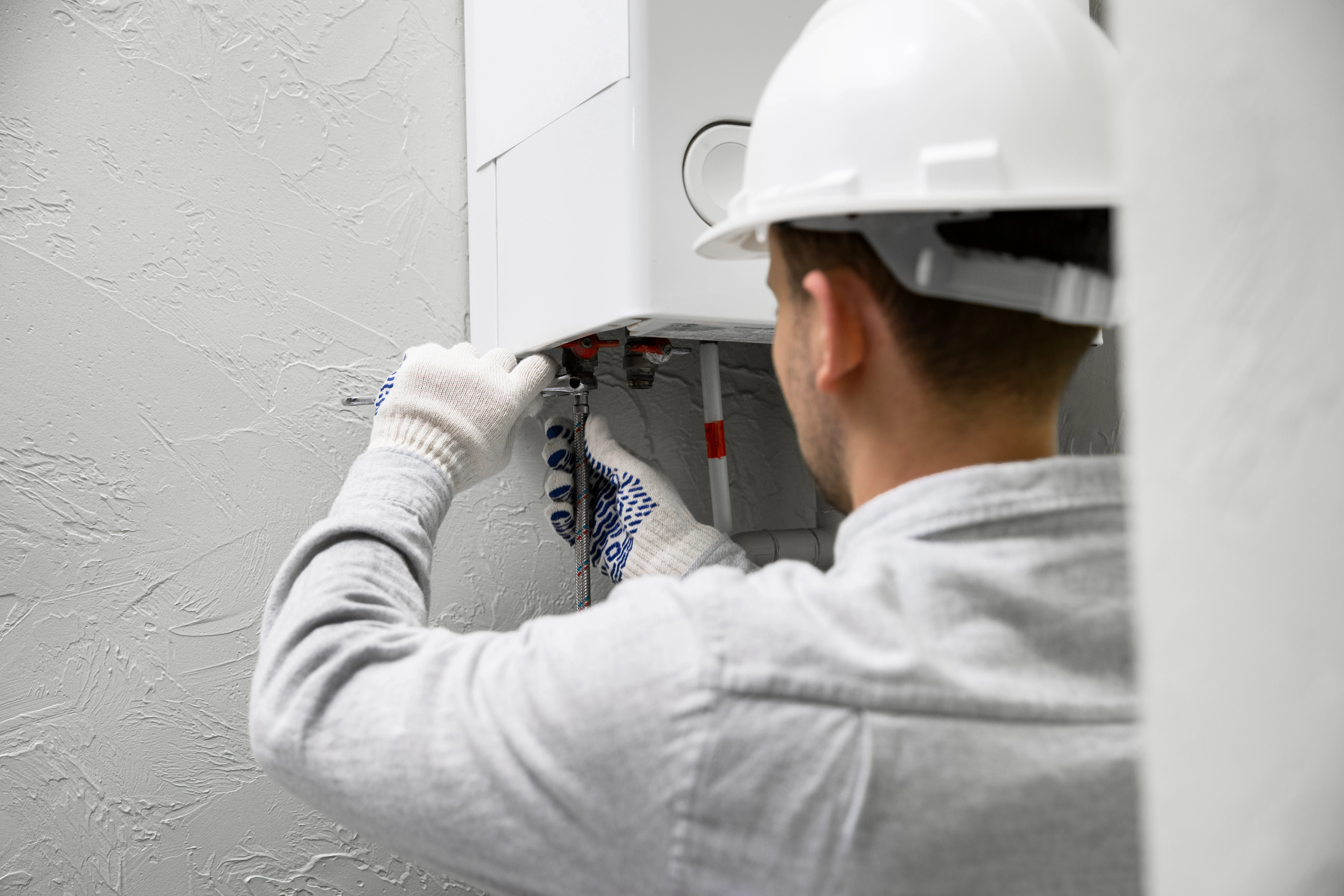 5 Signs Your Water Heater Is Quietly Failing (Most Homeowners Miss #3) 