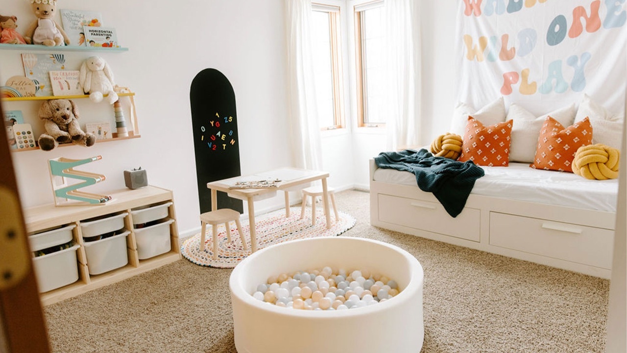 A playroom with the perfect mix of neutrals, pops of colors and play appeal!