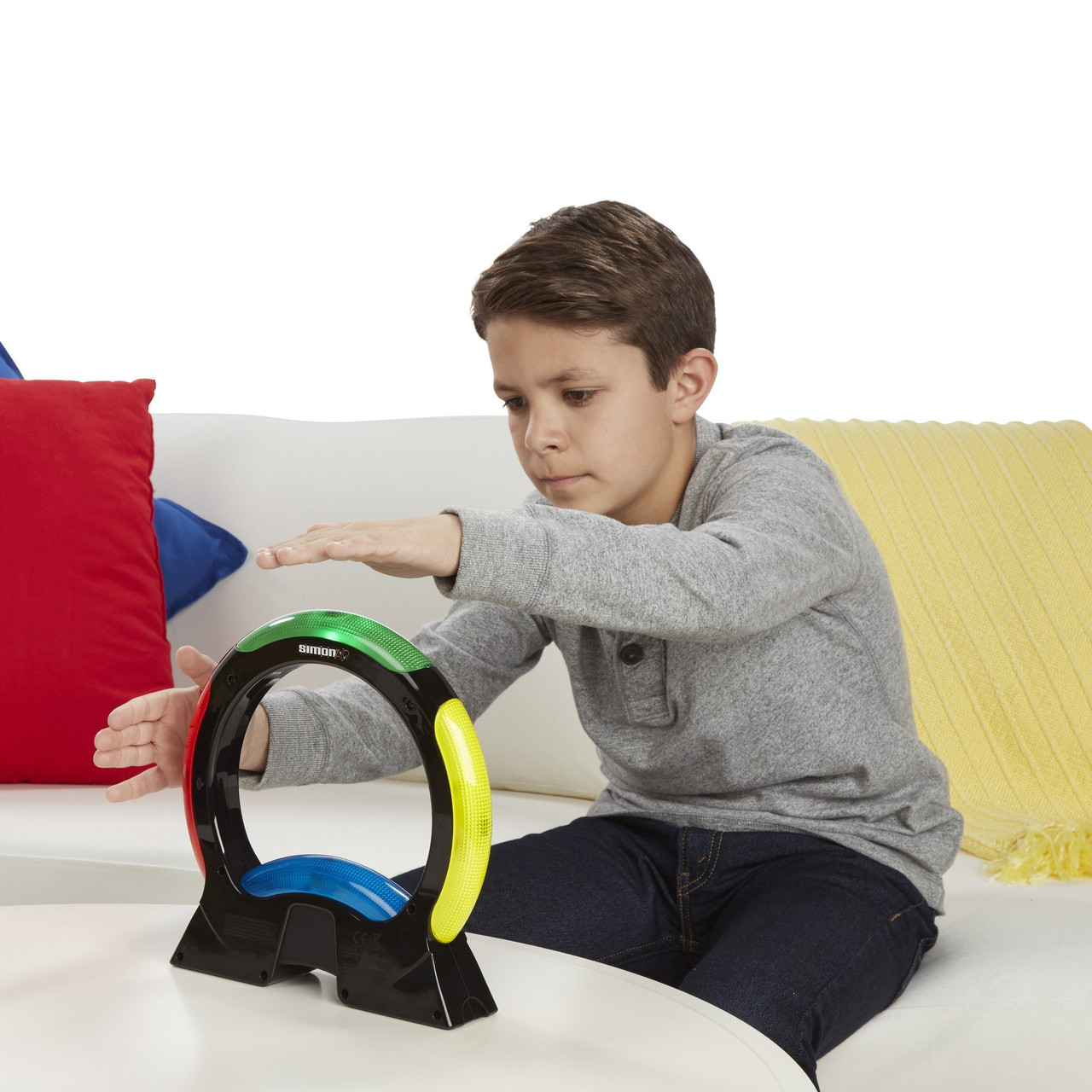Hasbro Simon Air Game Touchless Technology Master the Moves to Win