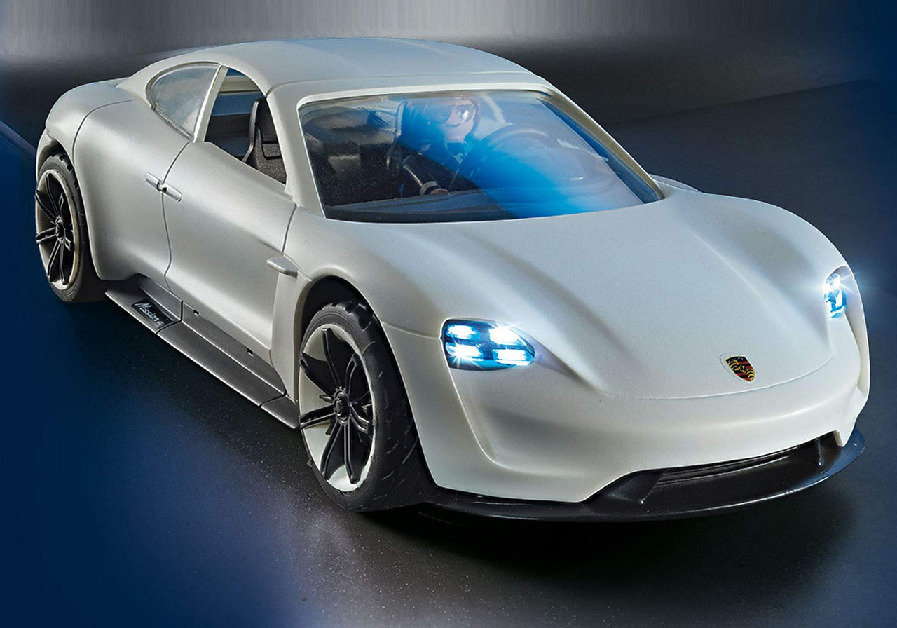 PLAYMOBIL The Movie Rex Dasher's Porsche Mission E - Toys 4 U