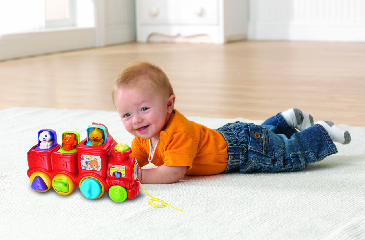 vtech roll and surprise animal train