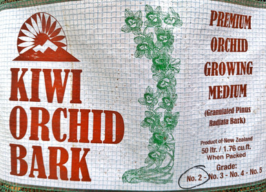 インドキノキ Traditional Orchid Bark Mix (Kiwi Bark - Pinus radiata) - OrchidWeb