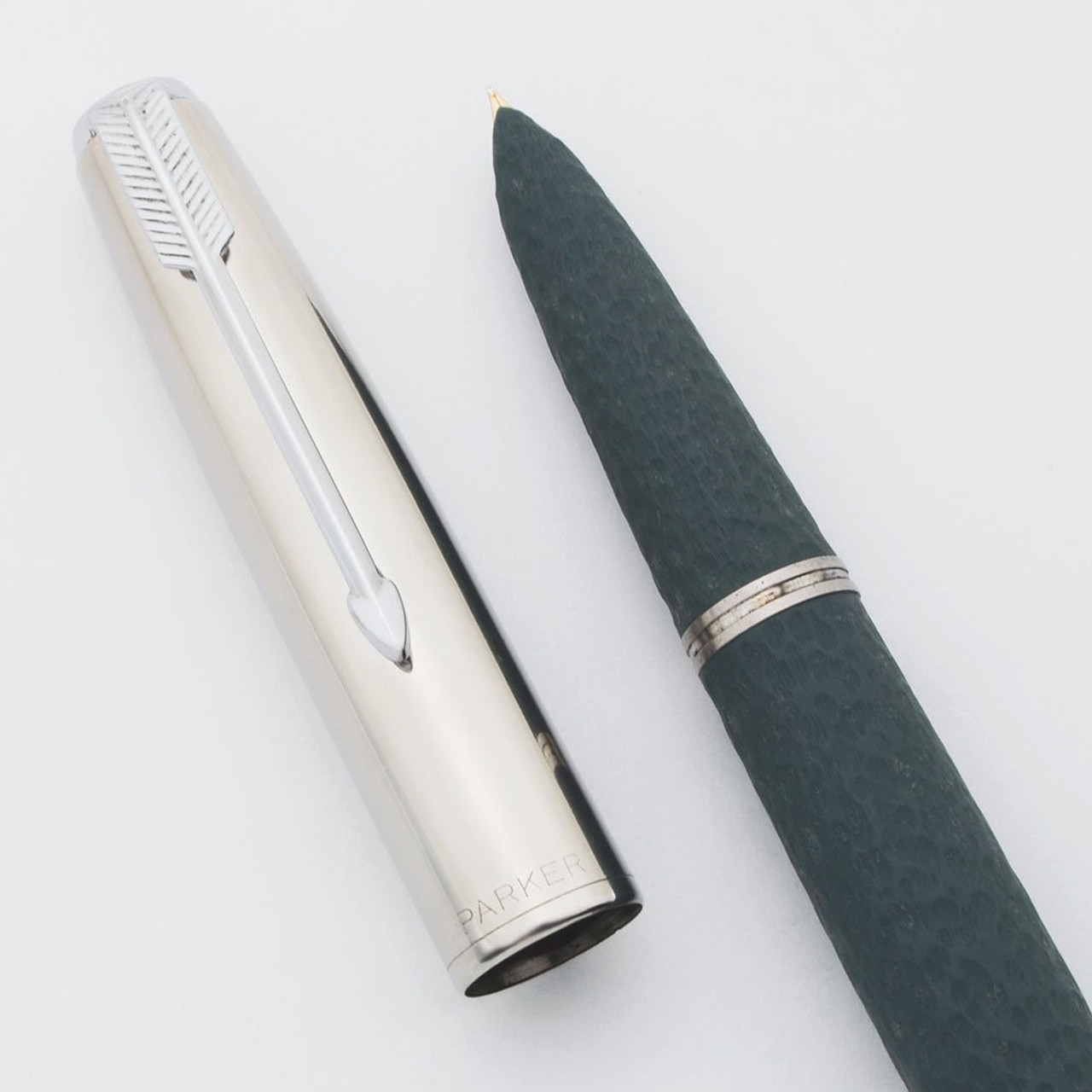 Parker 51 Ariel Kullock "Bark" Aerometric - Grey w Polished Steel Cap, Fine New Old Stock Nib (Mint, Works Well) Parker 51 Ariel Kullock "Bark" Aerometric - Grey w Polished Steel Cap, Fine New Old Stock Nib (Mint, Works Well)