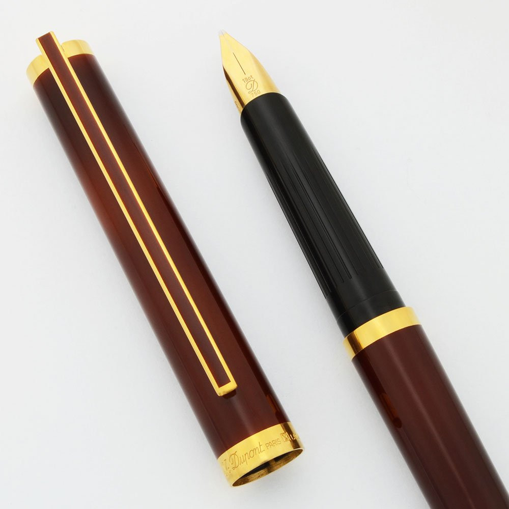 S T Dupont Classique Fountain Pen - Amber Lacquer, 18k Medium Nib