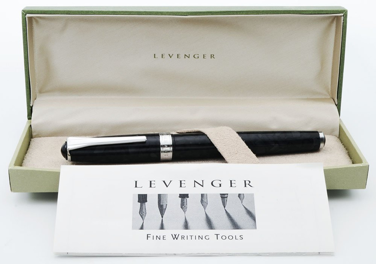 Levenger True Writer Fountain Pen - Charcoal Marble, Chrome Trim, Medium Nib (Near Mint, In Box, Works Well)