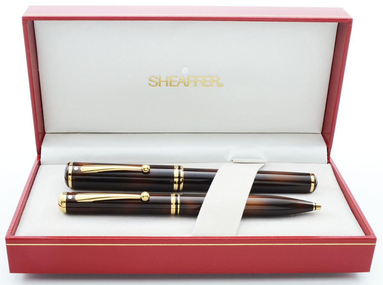 Sheaffer Grand Connaisseur Fountain and Ballpoint Pen Set (1987) - Tortoiseshell, Gold-Filled Trim, Broad 18k Nib (New Old Stock in Box) Sheaffer Grand Connaisseur Fountain and Ballpoint Pen Set (1987) - Tortoiseshell, Gold-Filled Trim, Broad 18k Nib (New Old Stock in Box)
