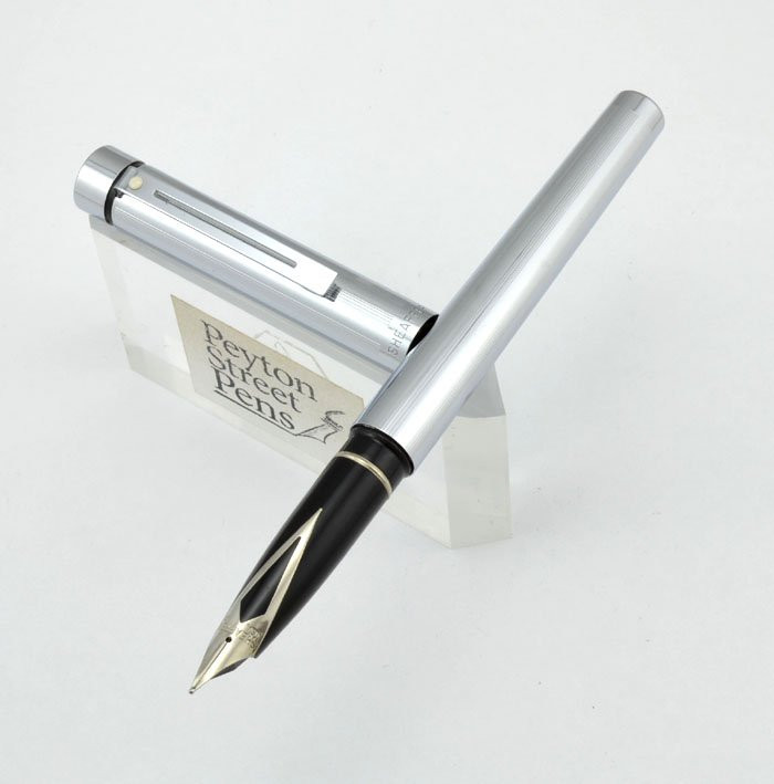 Sheaffer TARGA 1000 Fountain Pen - Lined Chrome, Medium Steel Nib