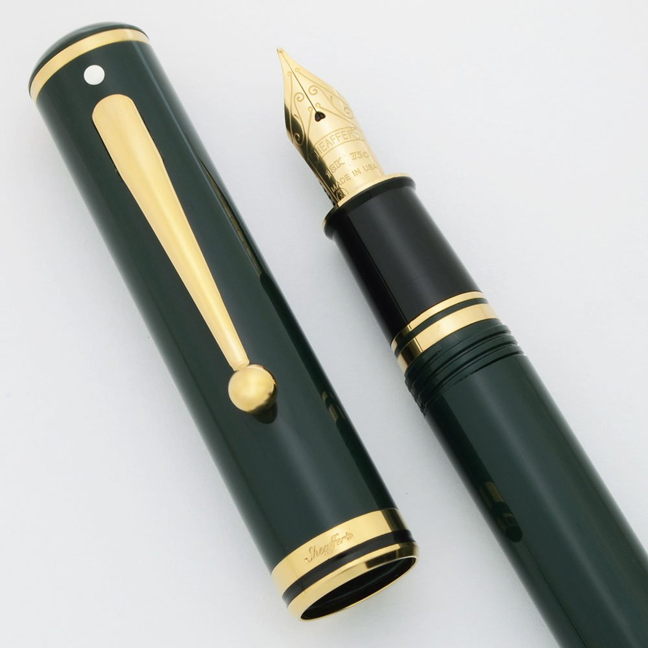 Sheaffer Connaisseur Fountain Pen  (1990s) - Ivy Green w Gold Trim, C/C, Medium 18k Nib (New Old Stock in Box, Works Well)