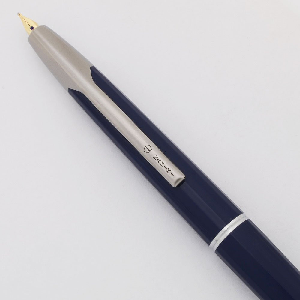 Pilot (Namiki) Vanishing Point Fountain Pen (1998) - Retired