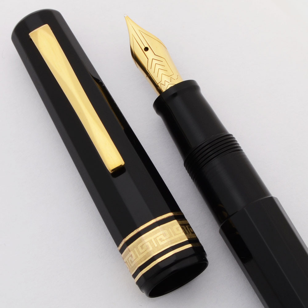 Omas Extra Old Style Milord Fountain Pen - Black w Gold Trim, 18k