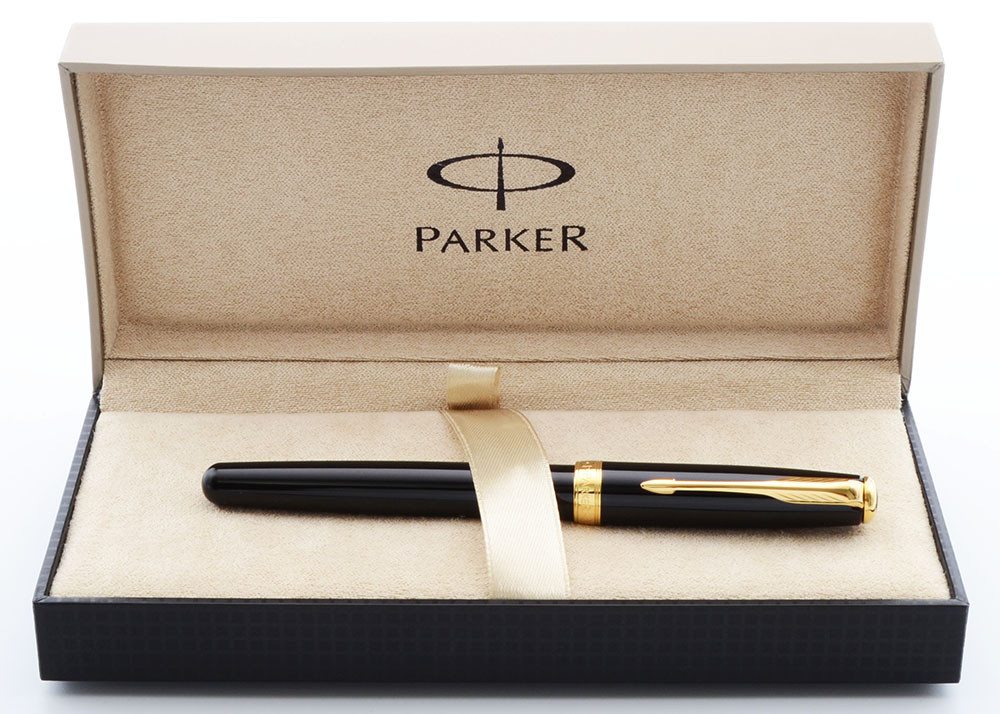 Parker SONNET Rollerball Pen (2015) - Black Lacque , GT Trim