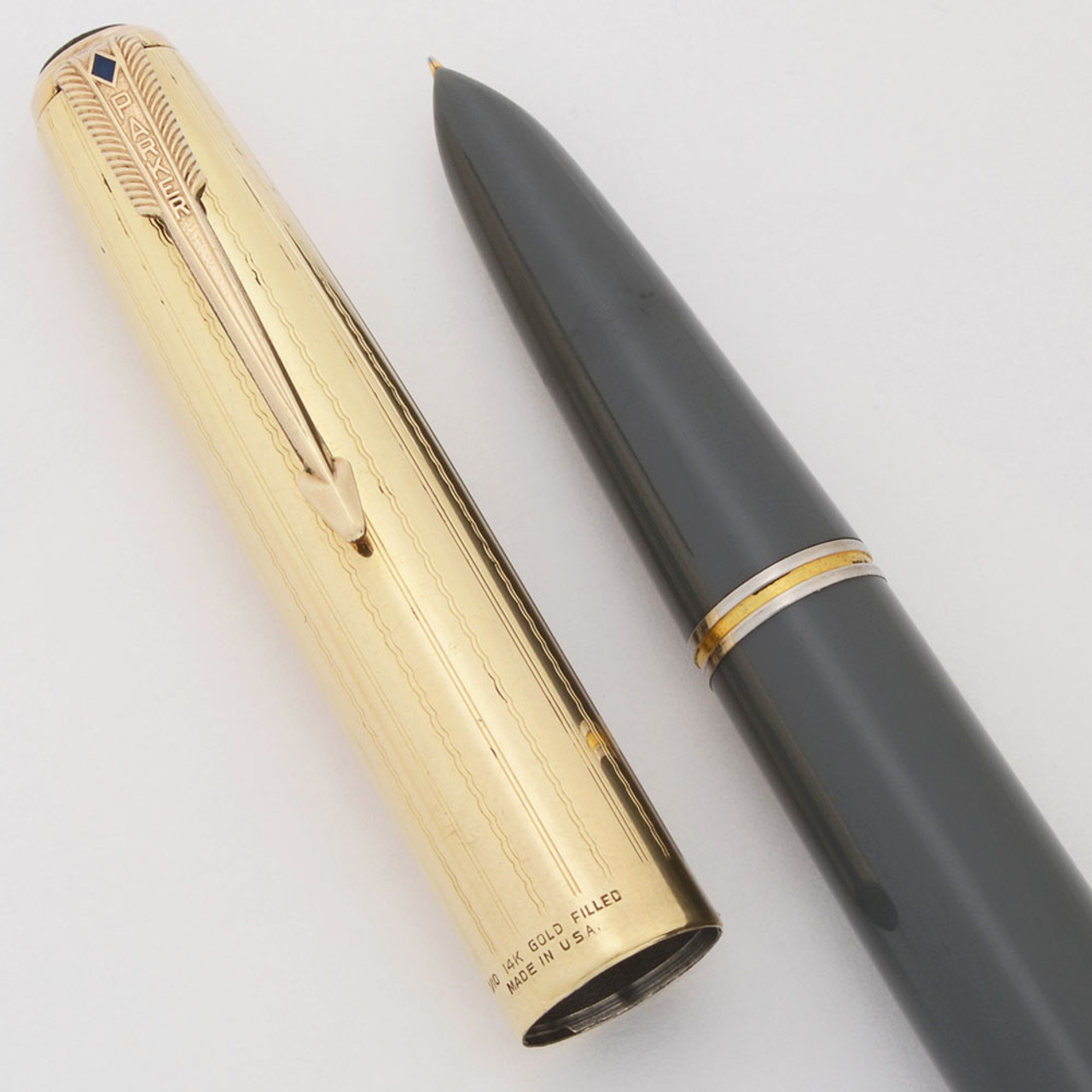 Parker 51 Vacumatic (1945) - Dove Grey, GF Wavy Lines Cap, Fine (Excellent +, Restored)