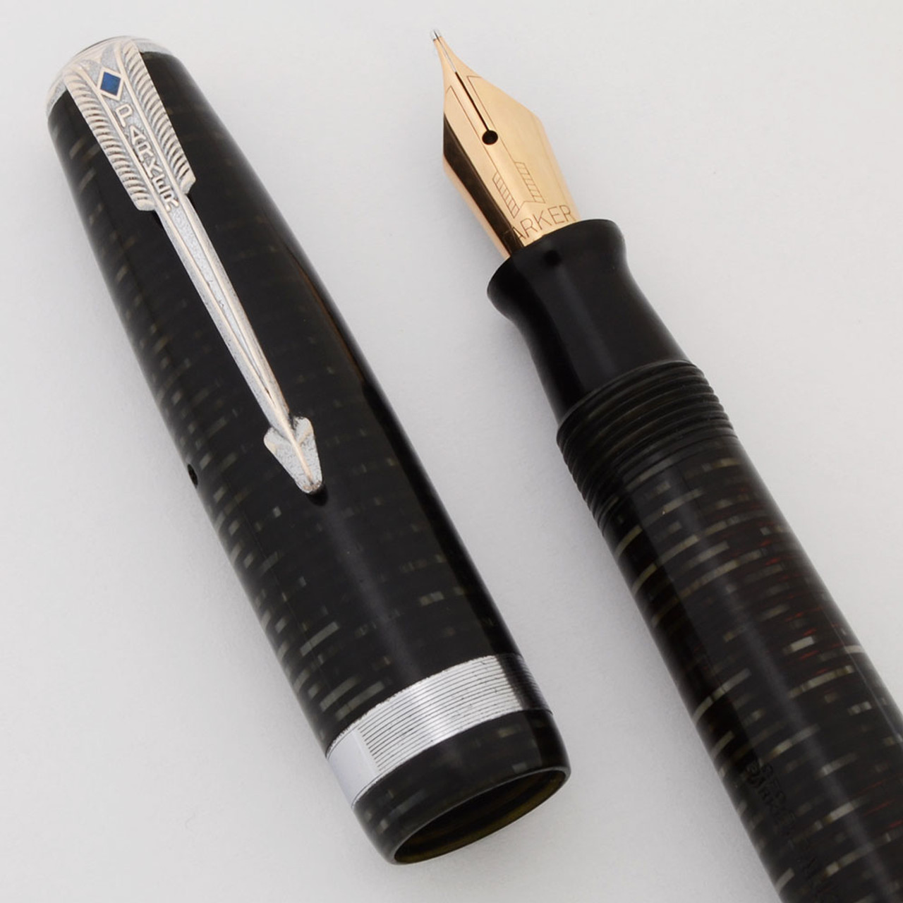 Parker Vacumatic Major Fountain Pen (1940s) -  Silver Pearl Striated, Medium Nib (Very Nice, Restored)