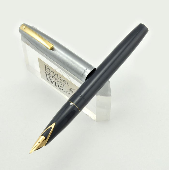 Sheaffer 440XG Imperial Fountain Pen - Grey, Fine 14k Nib (Near