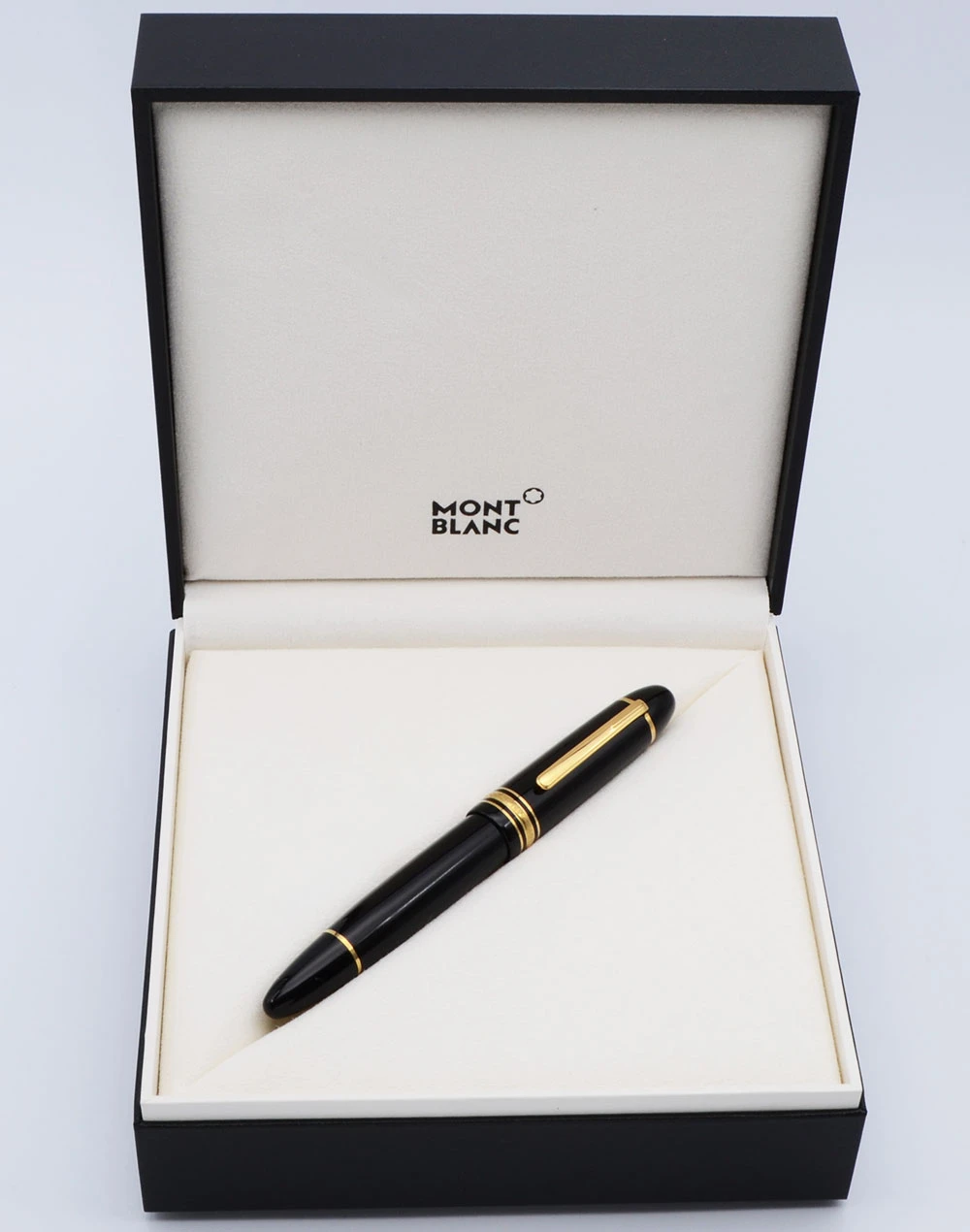 Montblanc Meisterstuck 149 Fountain Pen  (2010s) -  Black w Gold Trim, Piston Fill, Two-tone 18k Fine Nib (Excellent +, in Box, Works Well)