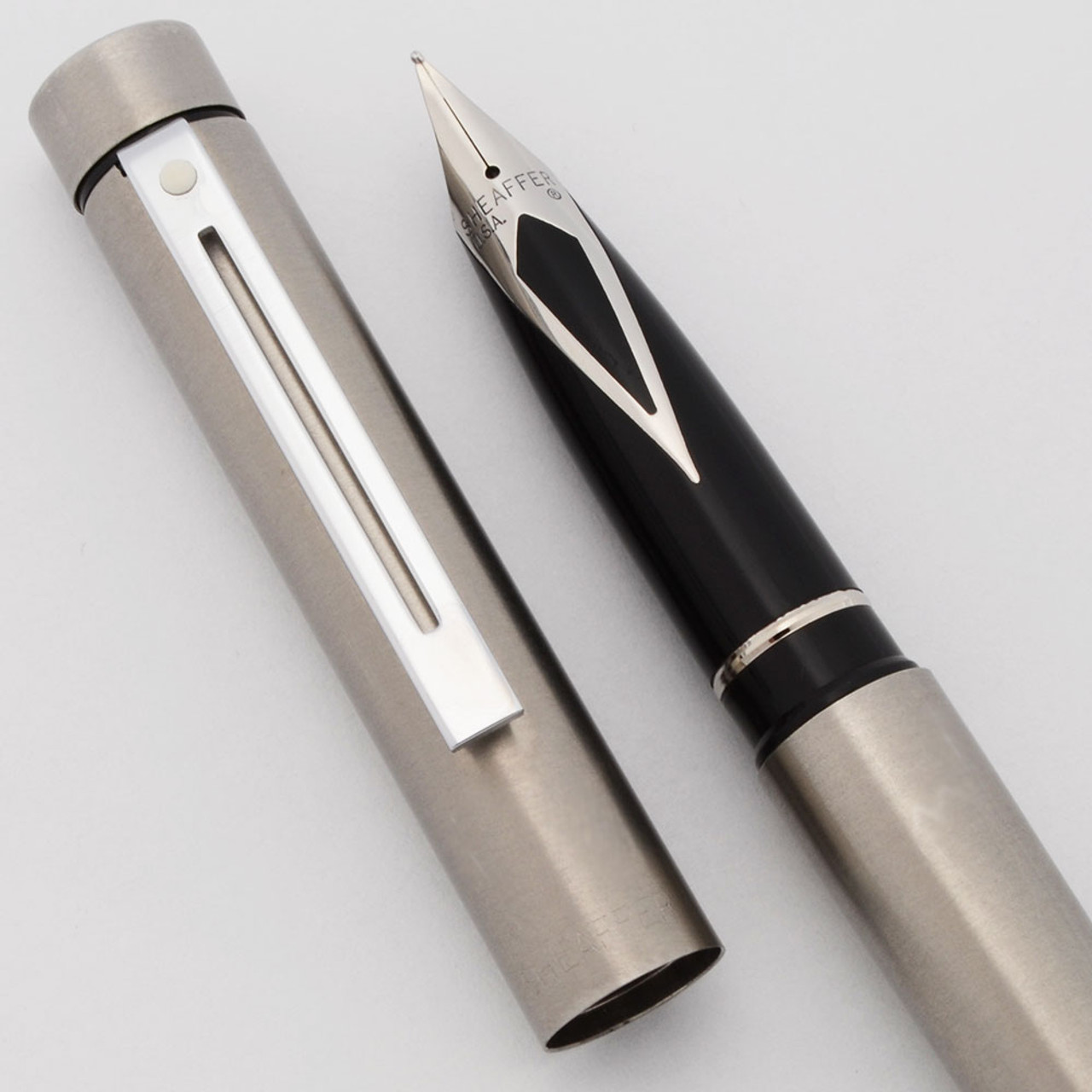 Sheaffer TARGA 1001 Fountain Pen (1980-88) - Early Version, Brushed Stainless Steel, Medium Steel Nib (Excellent +, Works Well)