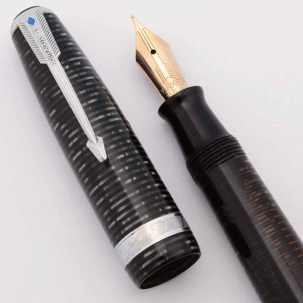 Parker Vacumatic Major Fountain Pen (1944) - Silver Pearl, Fine Nib, "A" Feed  (Excellent, Restored)