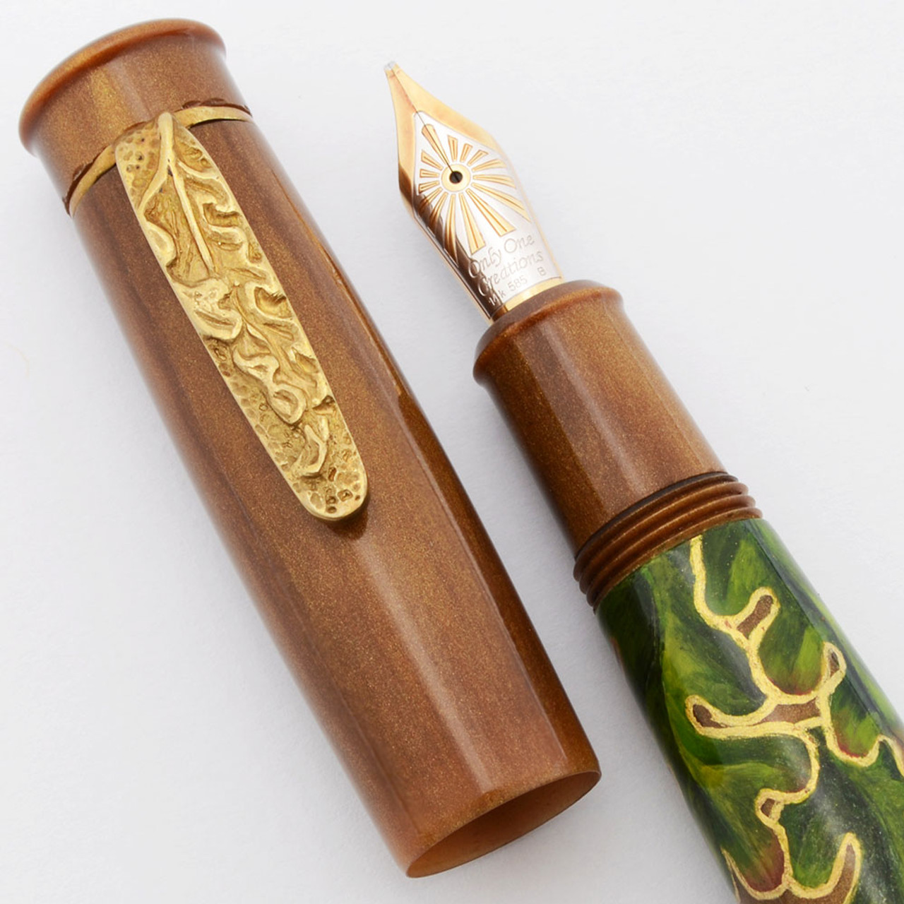 Penopoly Hand-Painted Fountain Pen  - Gold Sparkle, Green Leaves Artwork , C/C, 14k Bock Broad Nib (Excellent +, Works Well)