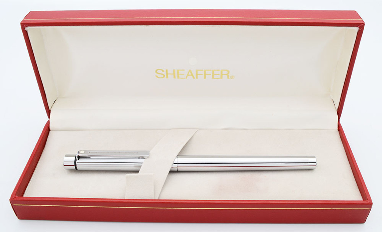 Sheaffer TARGA 1000s Slim Fountain Pen (1982-84) - Chrome Line Pattern,  C/C, Broad  Nib (Near Mint in Box, Works Well) Sheaffer TARGA 1000s Slim Fountain Pen (1982-84) - Chrome Line Pattern,  C/C, Broad  Nib (Near Mint in Box, Works Well)