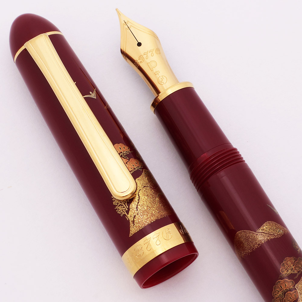 Platinum 3776 Maestro Fountain Pen - Burgundy w GT Maki-e Pine
