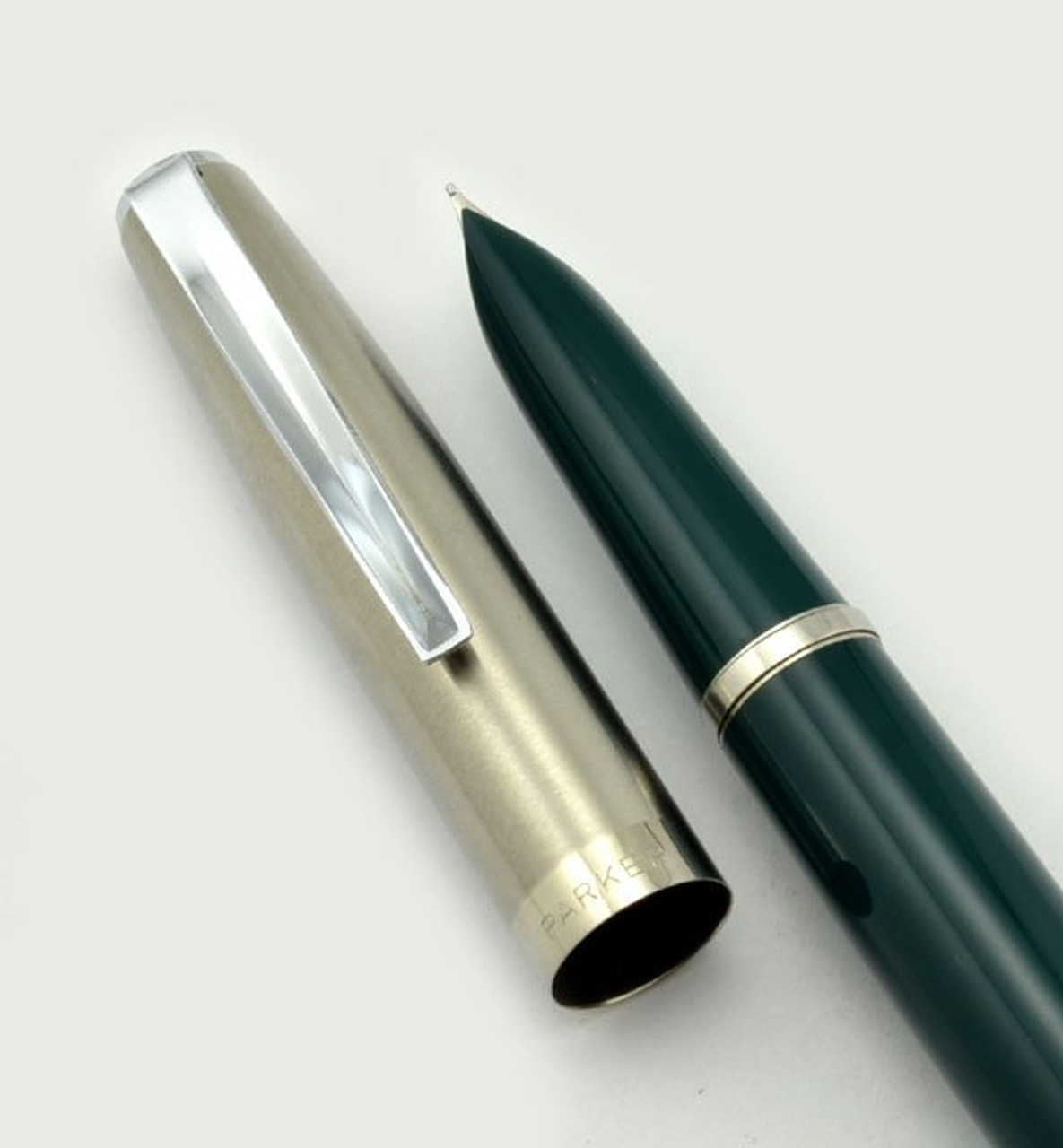 Parker 21 Fountain Pen - Trough Clip, Green, Medium (Excellent)
