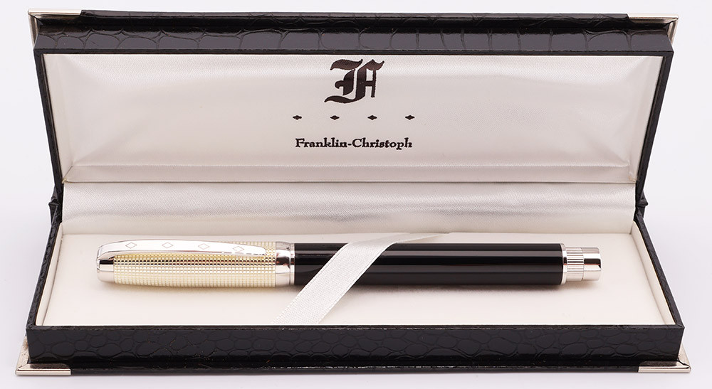 Franklin-Christoph M14 Fountain Pen - Black w CT, Magnetic Cap