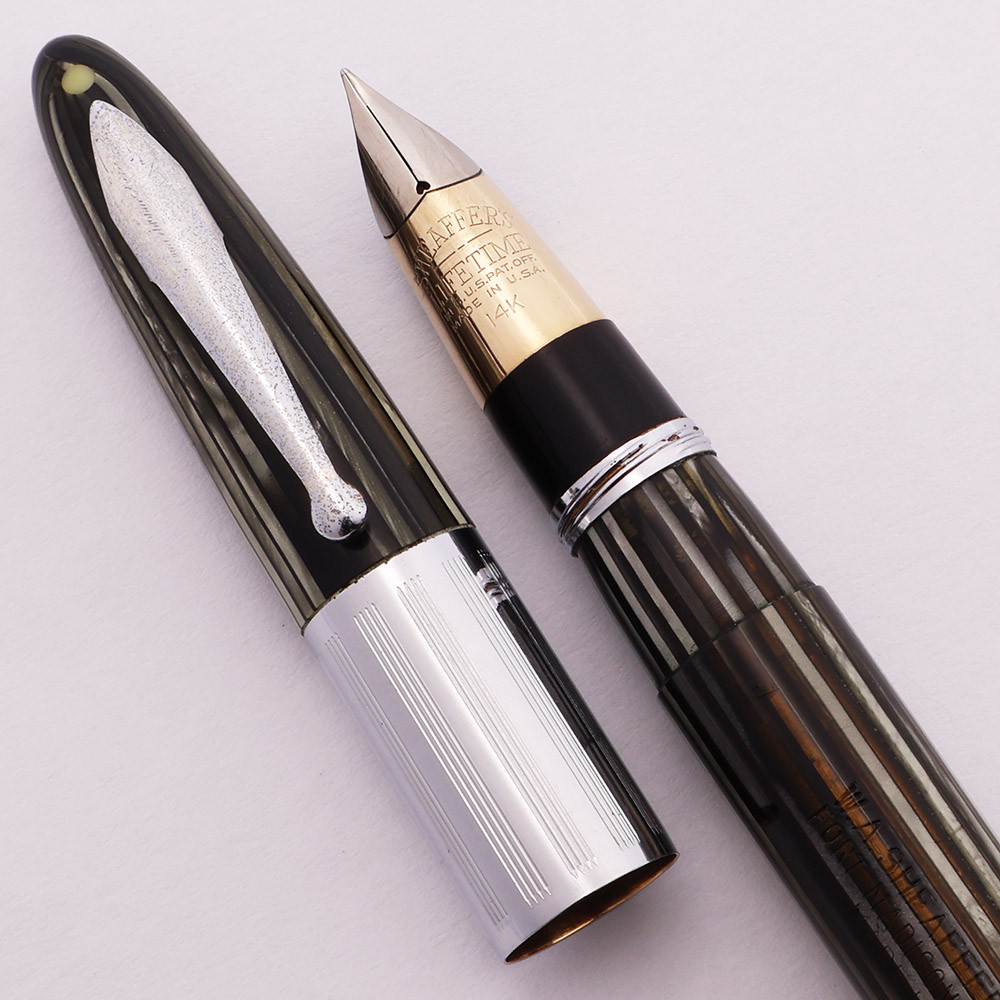Sheaffer Lifetime Triumph Standard (1940s) - Grey Striated w Wide