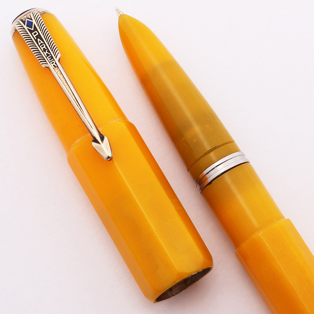 Parker 51 Ariel Kullock "Fantasy" Aerometric - Faceted Solid Yellow Barrel and Cap, Fine Gold Nib (Excellent, Works Well)