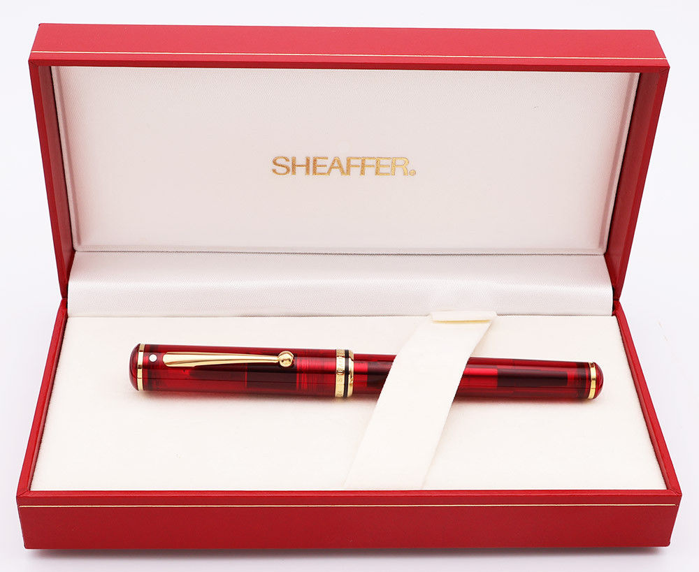 Sheaffer Connaisseur Fountain Pen (1998) - Red Sea (Clear) w Gold